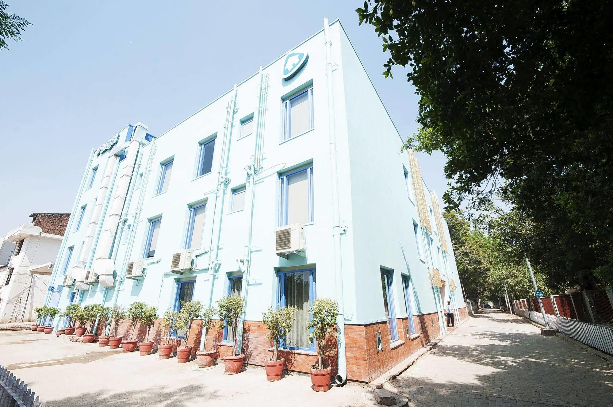 Bloom Boutique L Signature Towers Gurgaon Ngoại thất bức ảnh